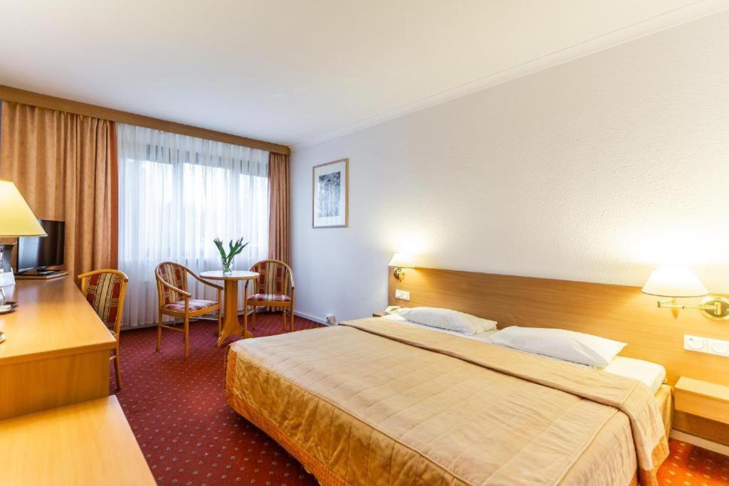 Hotel Solny Kolobrzeg Ngoại thất bức ảnh
