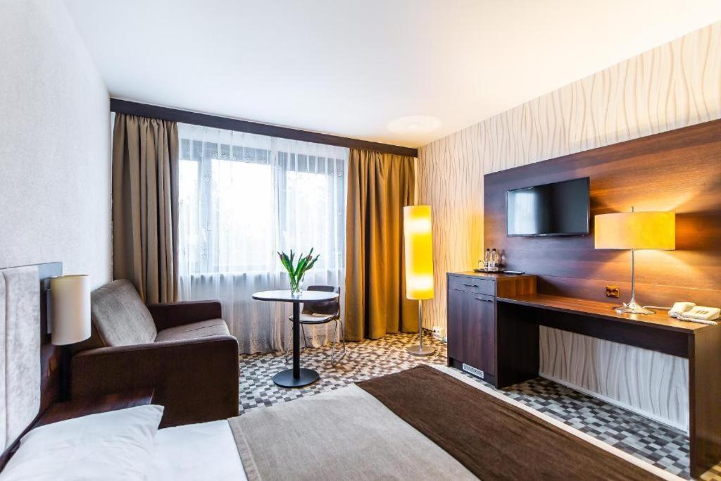 Hotel Solny Kolobrzeg Ngoại thất bức ảnh