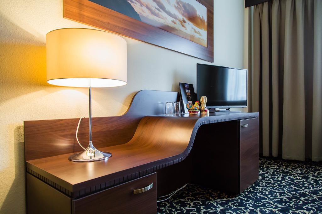 Hotel Solny Kolobrzeg Ngoại thất bức ảnh
