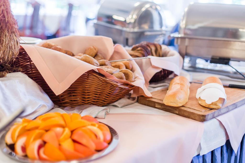 Hotel Solny Kolobrzeg Ngoại thất bức ảnh