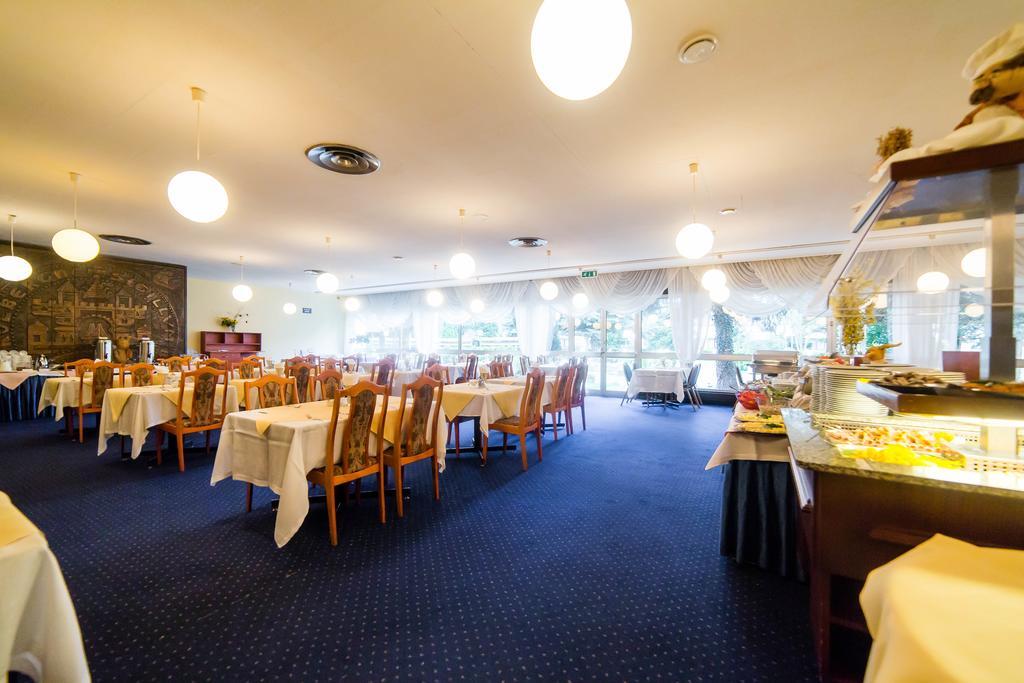Hotel Solny Kolobrzeg Ngoại thất bức ảnh