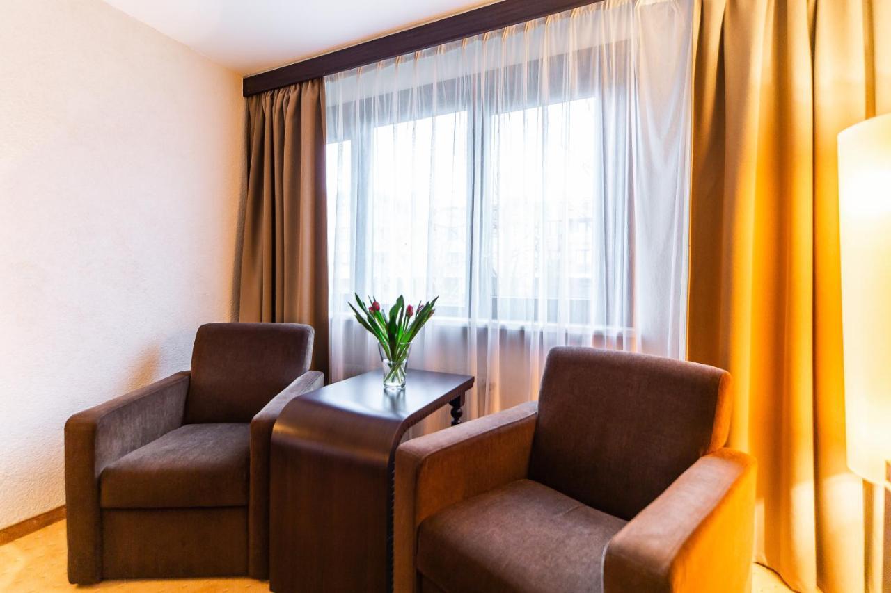 Hotel Solny Kolobrzeg Ngoại thất bức ảnh