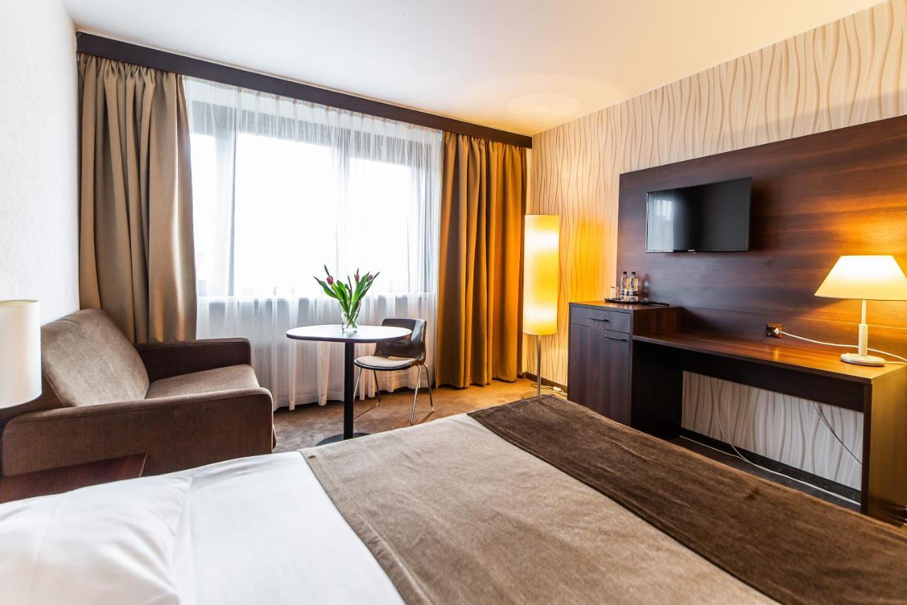 Hotel Solny Kolobrzeg Ngoại thất bức ảnh