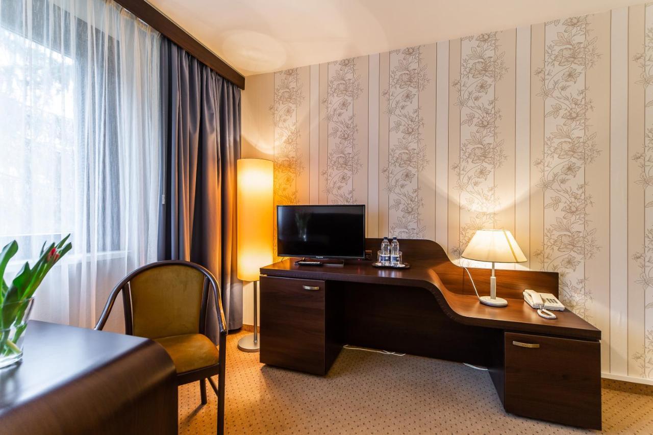 Hotel Solny Kolobrzeg Ngoại thất bức ảnh