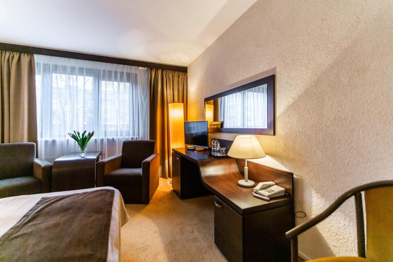 Hotel Solny Kolobrzeg Ngoại thất bức ảnh