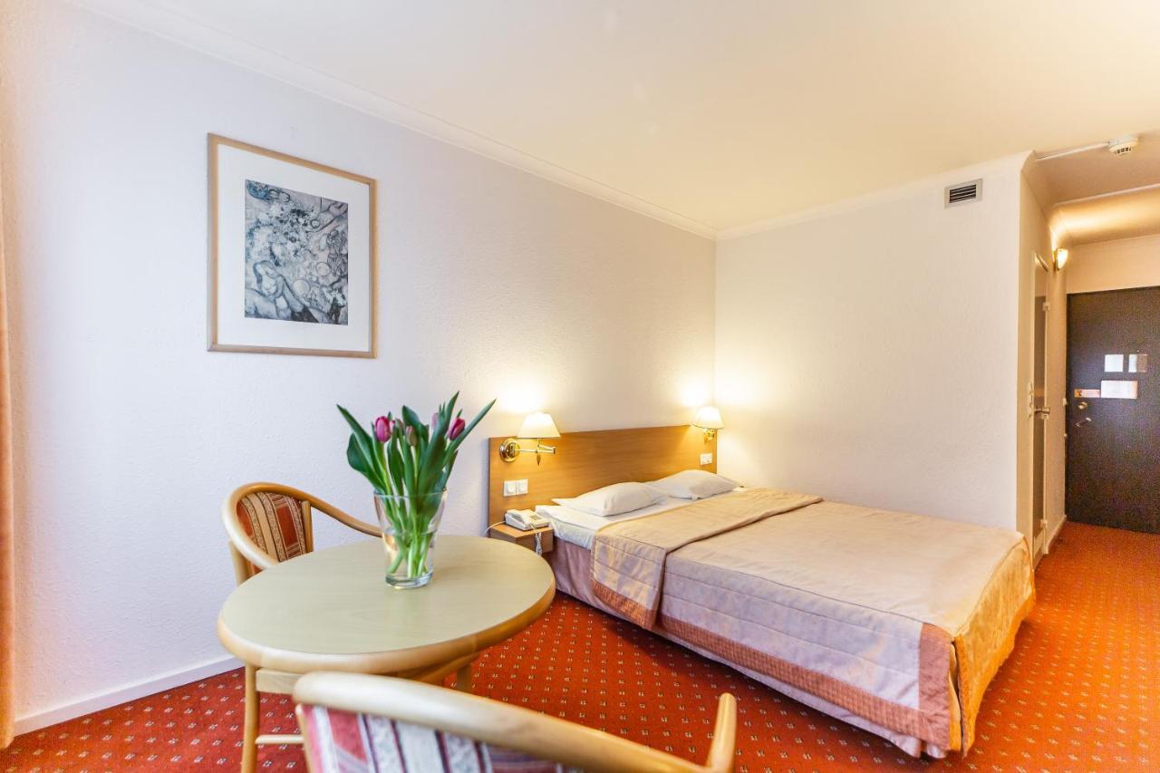 Hotel Solny Kolobrzeg Ngoại thất bức ảnh