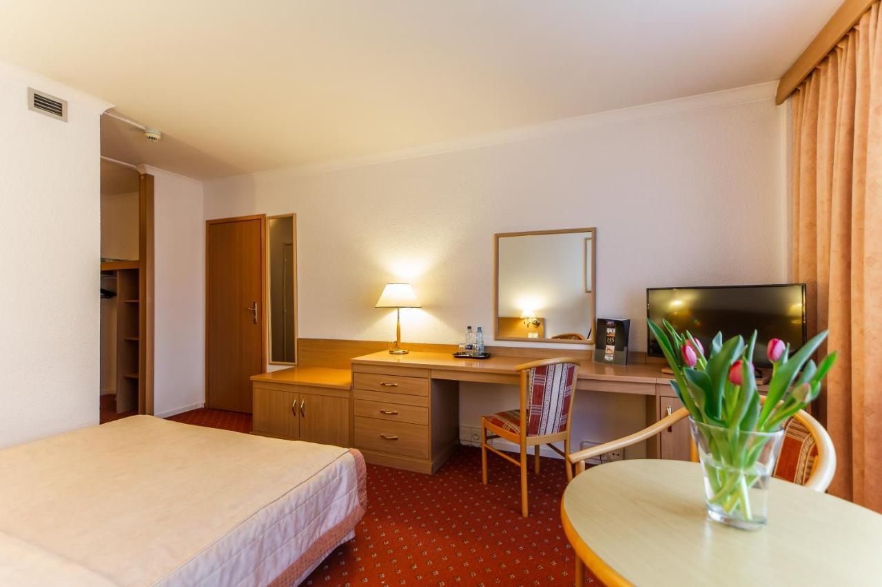 Hotel Solny Kolobrzeg Ngoại thất bức ảnh